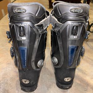 Tecnica Womens Ski Boots